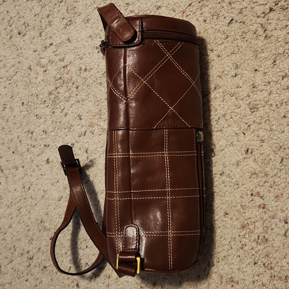 Claudio Ferrici Brown Barrel Design Handbag